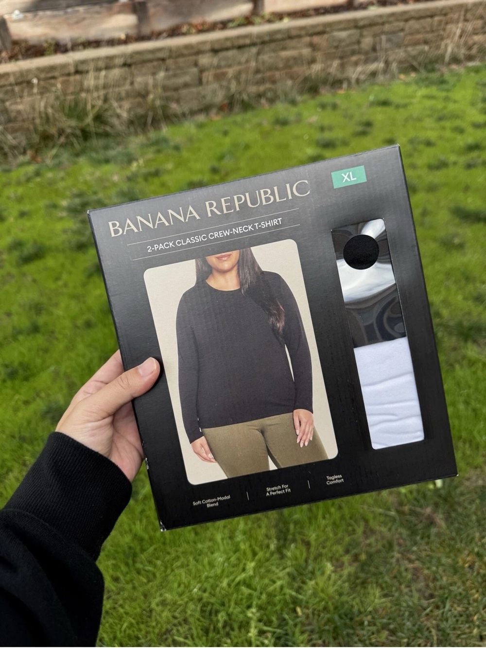 Banana Republic Womens 2-Pack Long Sleeve Classic Crew Neck TShirt White Black X